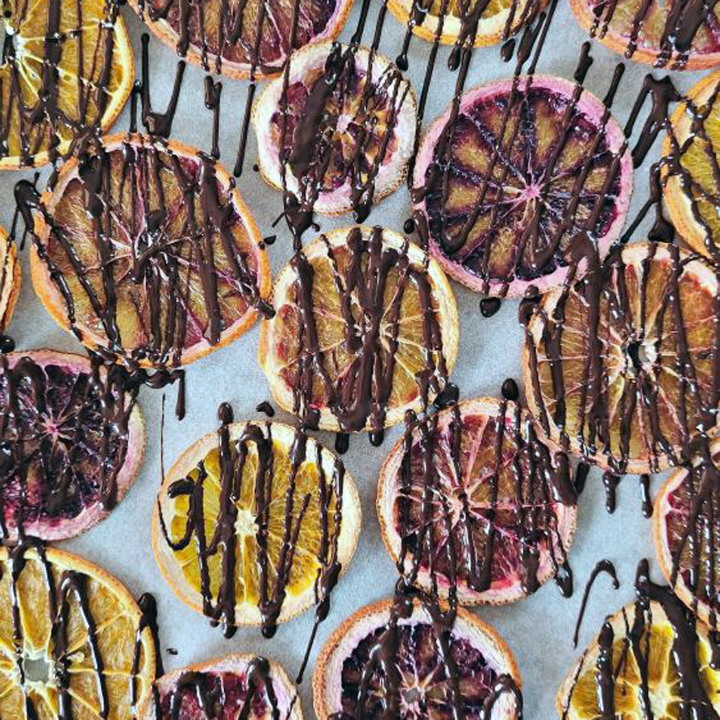 Aroy Store, 100% Dehydrated Citrus sipped in dark chocolate