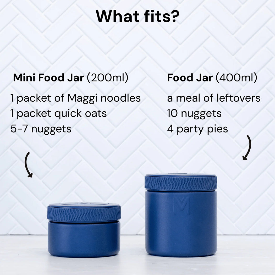 Two blue food jars with text indicating their capacity and uses on a white background.