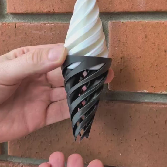 Spiral Fidget Toy, Christmas Edition - Healthy Snacks NZ
