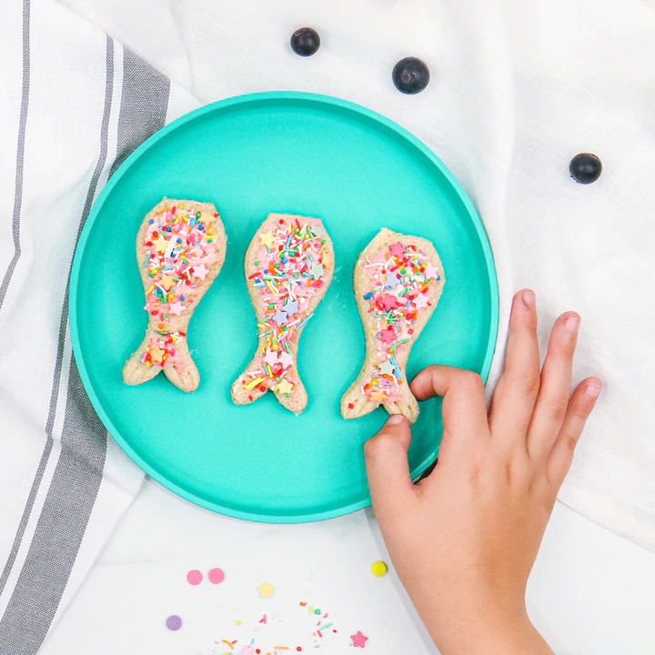 Lunch Punch Sandwich Cutters, Mermaid (Set of 2) - Healthy Snacks NZ