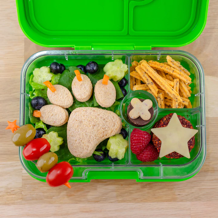Lunch Punch, 2pc Sandwich Cutters, Lion - Healthy Snacks NZ