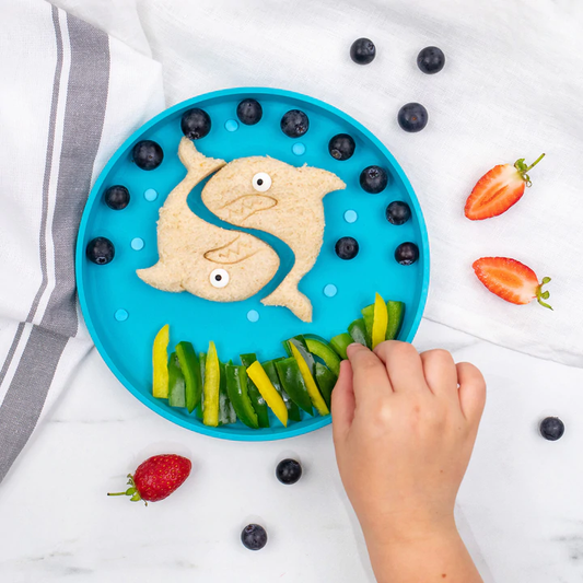 Lunch Punch Sandwich Cutters, Shark (Set of 2) - Healthy Snacks NZ