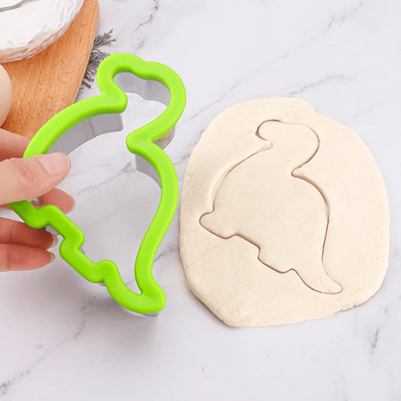 (4pc) Stainless Steel Sandwich Cutters Set